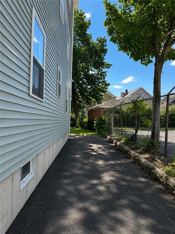 134 Florence Street Unit 2 Property Photo 14