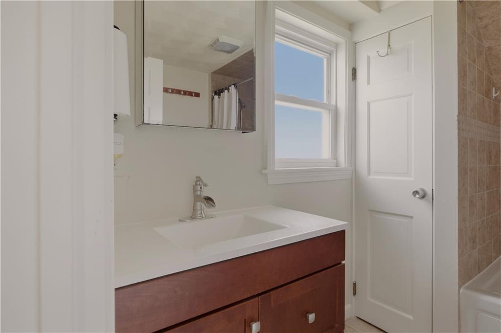 73 Harvard Avenue Property Photo 18