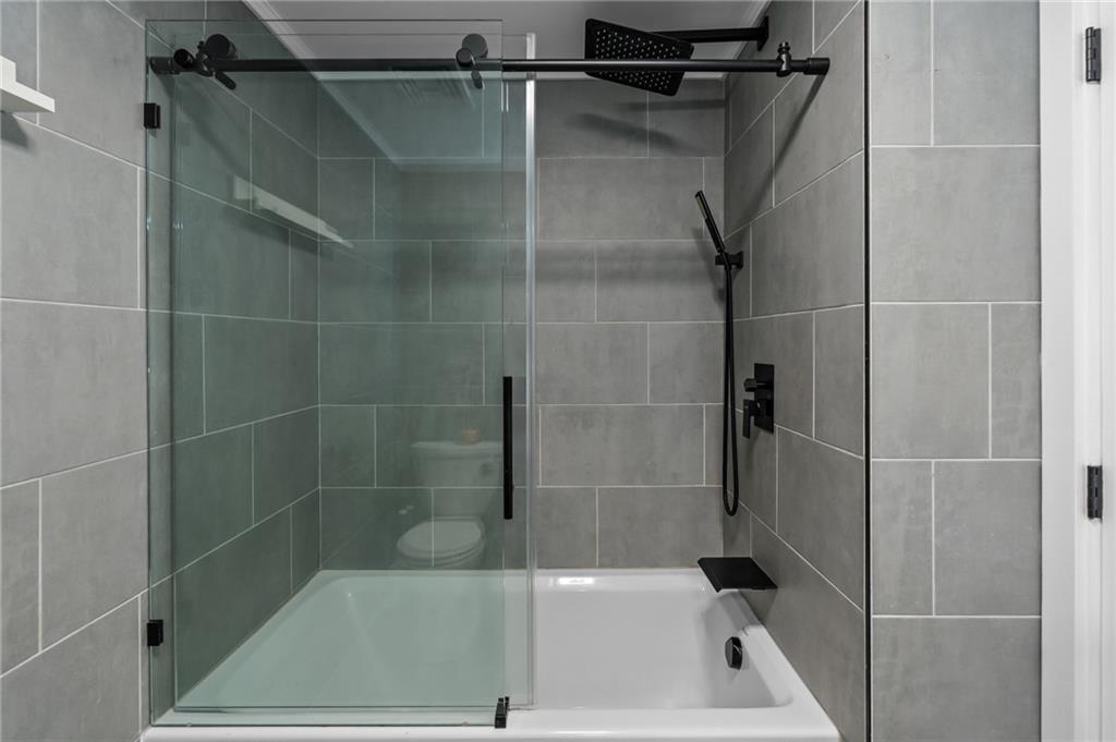 41 Dale Avenue Unit D Property Photo 22