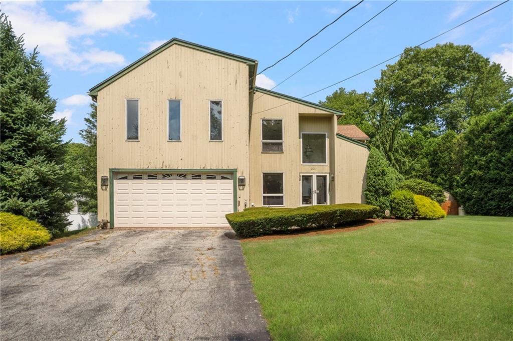 22 Golden View Drive Property Photo 3