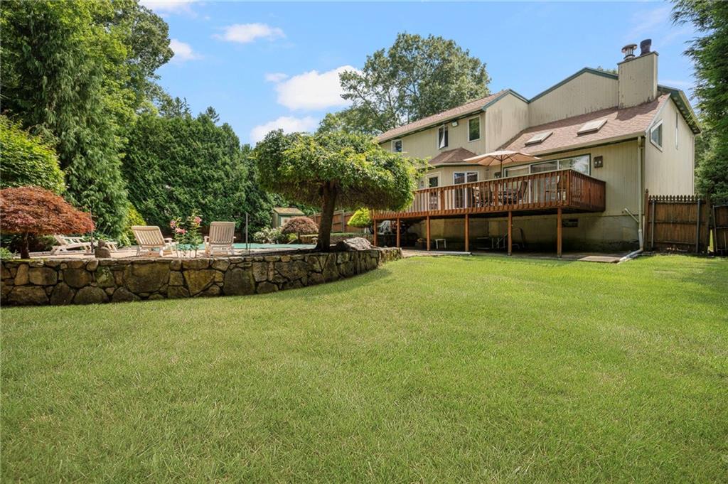 22 Golden View Drive Property Photo 35