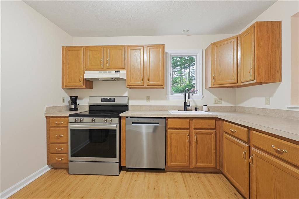 185 Manville Hill Road Unit 106 Property Photo 4