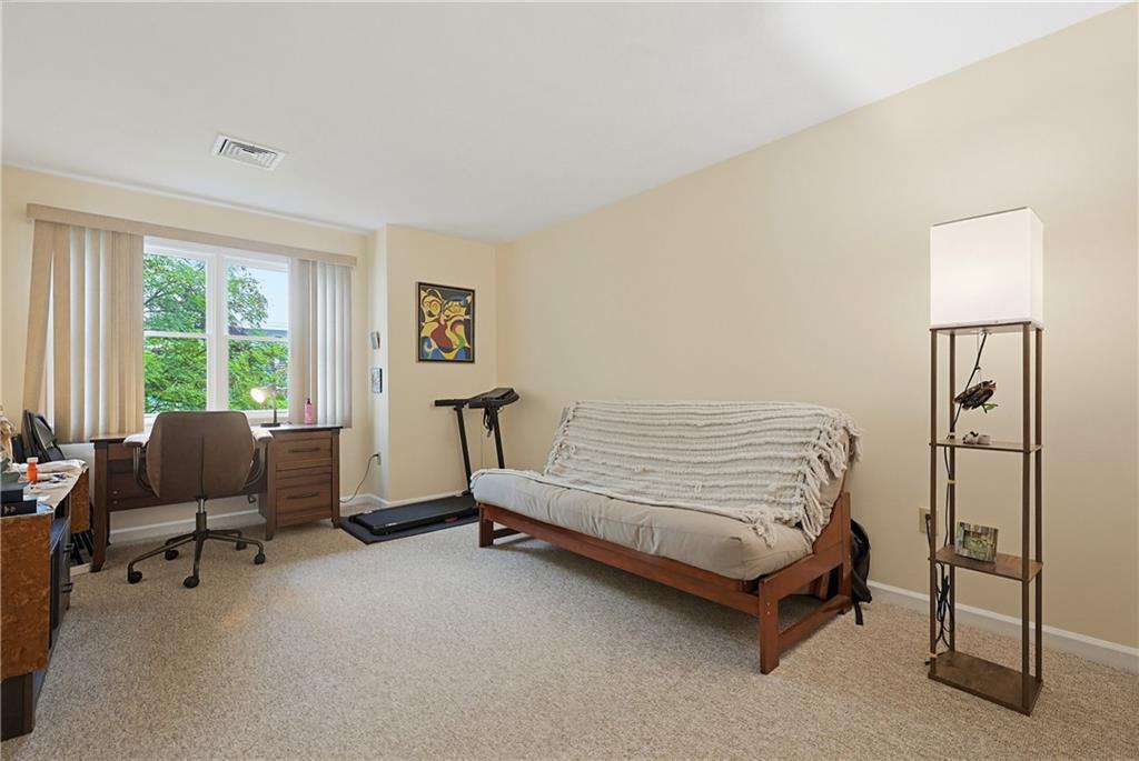 185 Manville Hill Road Unit 106 Property Photo 17