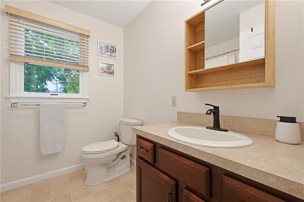 185 Manville Hill Road Unit 106 Property Photo 18