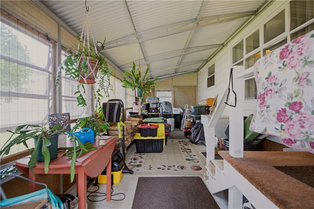 24 North Drive Property Photo 2
