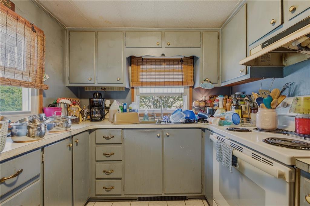 24 North Drive Property Photo 12