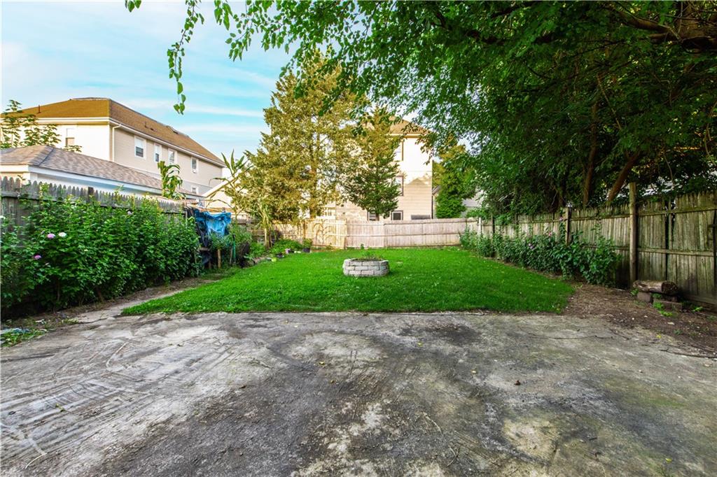 31 Grosvenor Avenue Property Photo 3