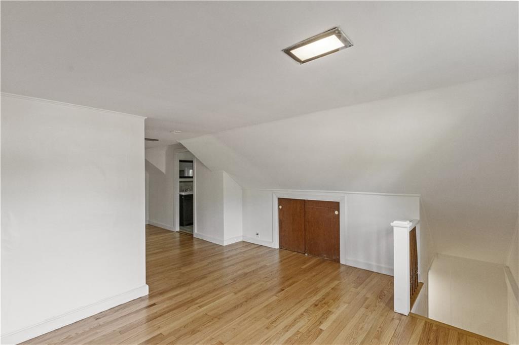 90 Hilltop Road Property Photo 12
