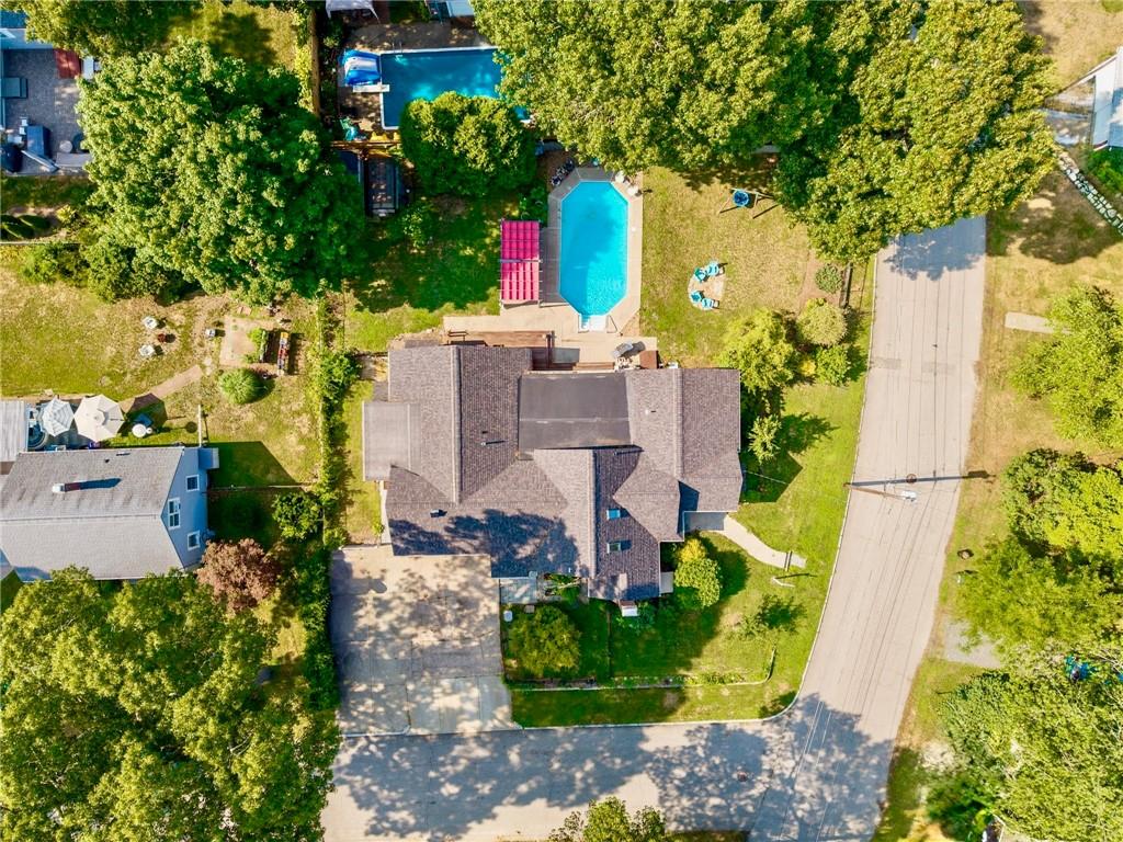 147 149 Riverside Drive Property Photo 35