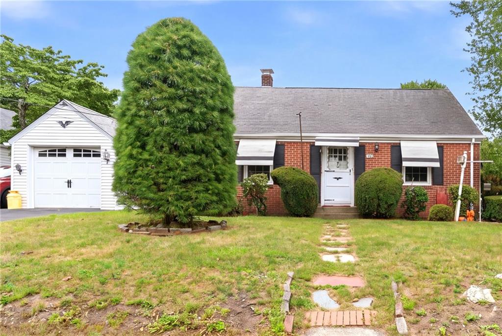 48 Fairway Drive Property Photo 1