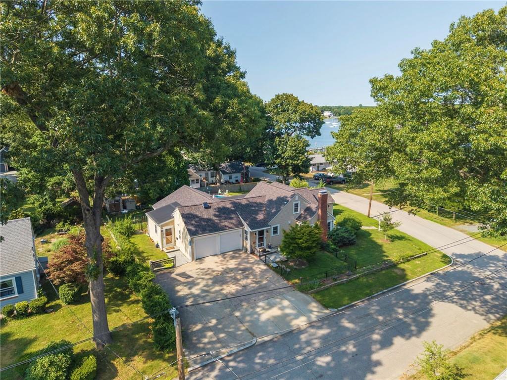 147 149 Riverside Drive Property Photo 1