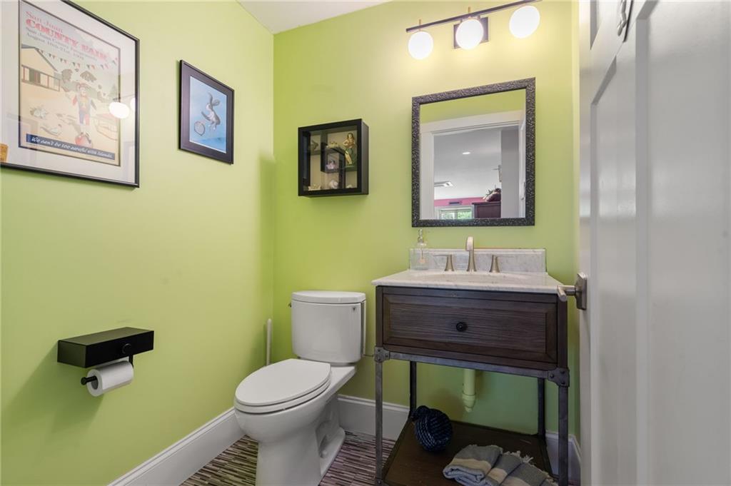 147 149 Riverside Drive Property Photo 10