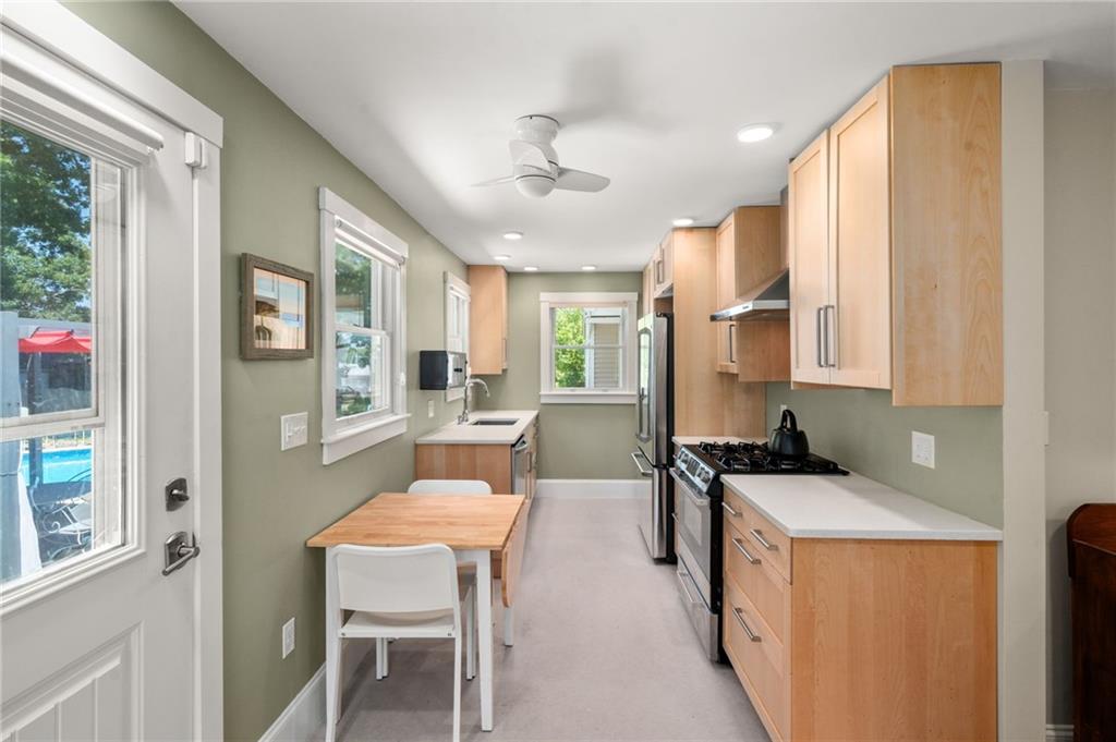 147 149 Riverside Drive Property Photo 18