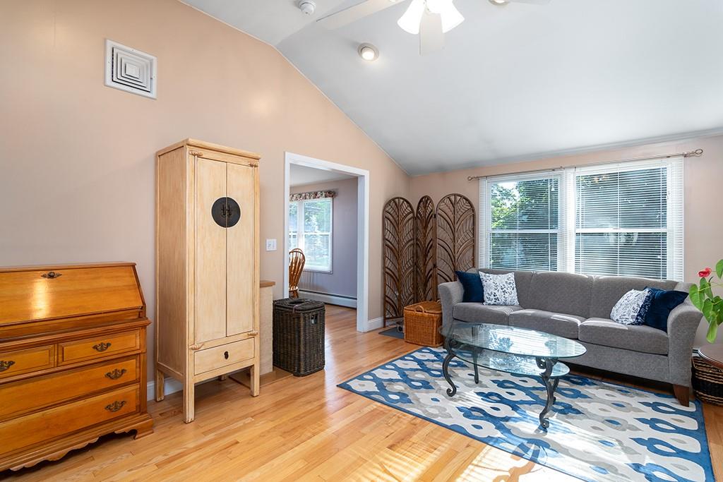 26 High Street Property Photo 10