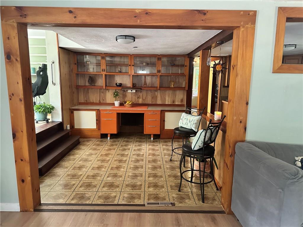 6 Short Road Property Photo 11