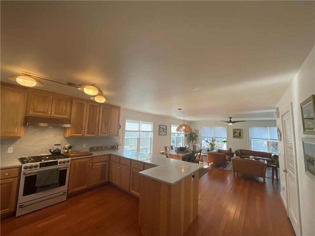 208 Chapel Street Property Photo 17