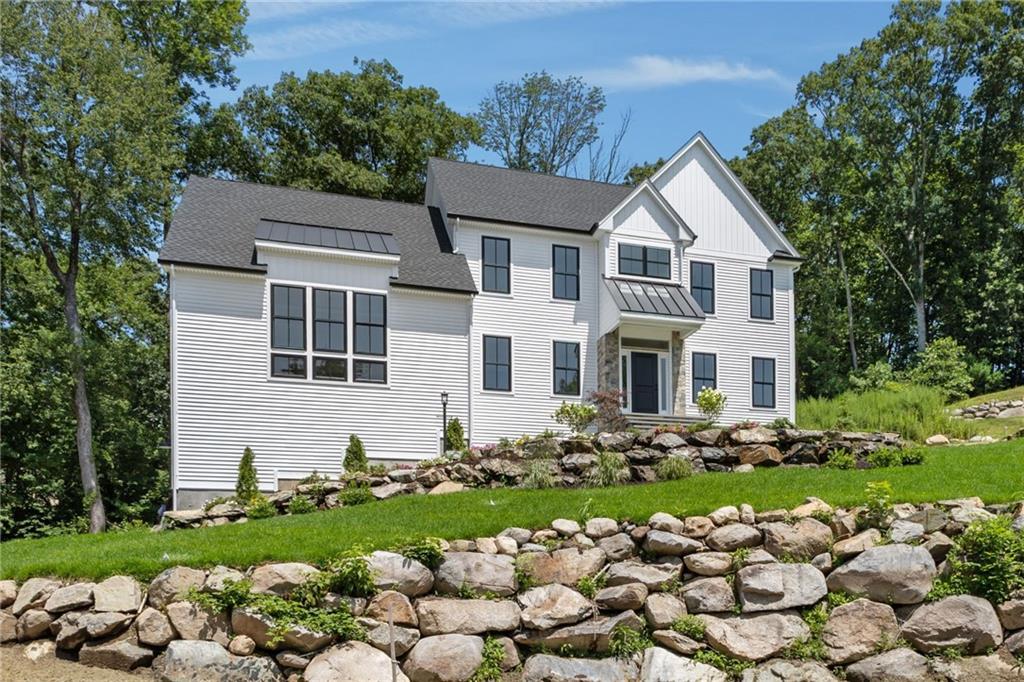 15 Tuscan Court Property Photo 3