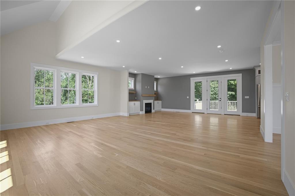15 Tuscan Court Property Photo 14