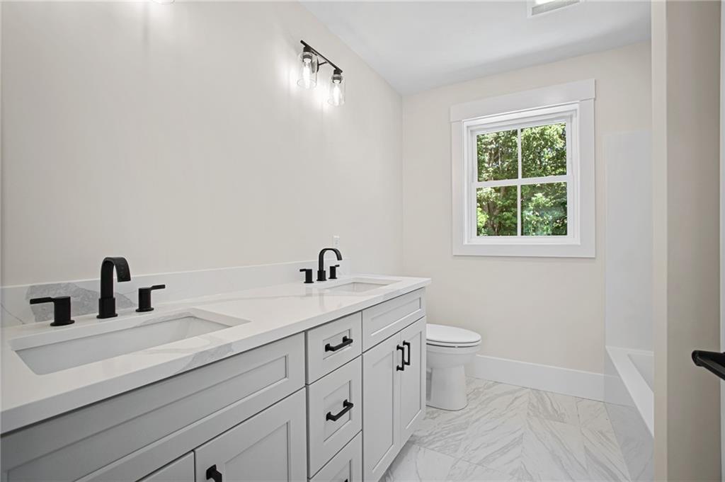 15 Tuscan Court Property Photo 42