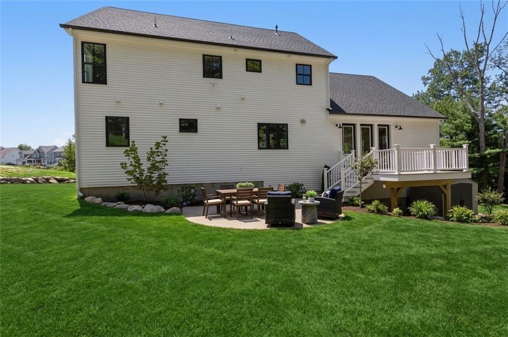 15 Tuscan Court Property Photo 46