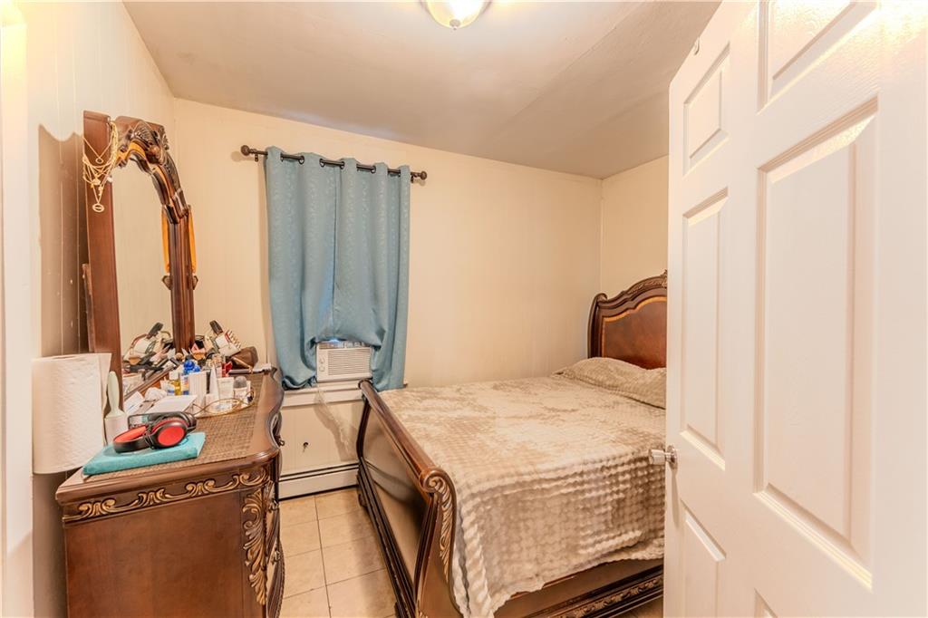 95 Waldo Street Property Photo 6