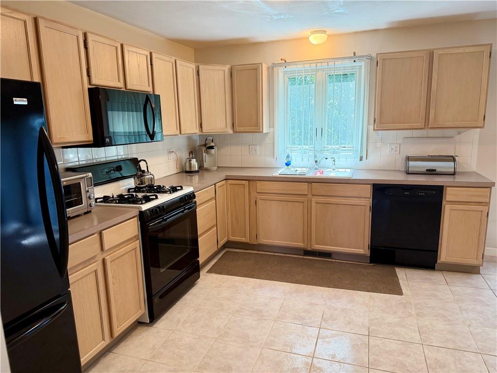 200 Cannon Street Unit 126 Property Photo 3