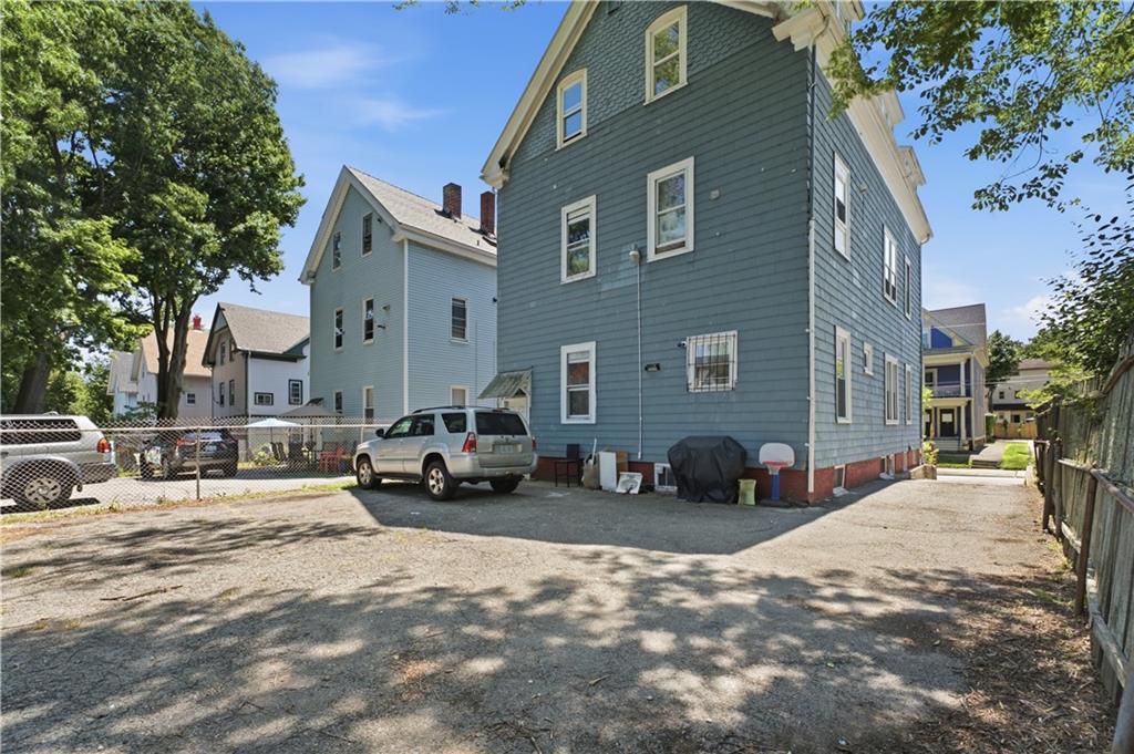 133 135 Ontario Street Property Photo 2