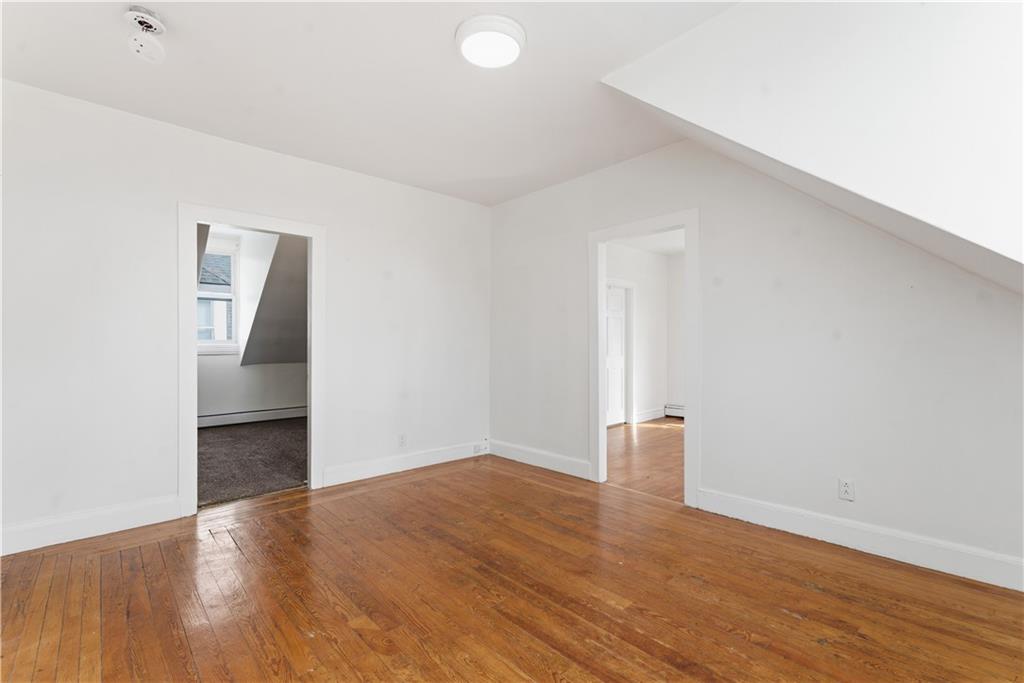 133 135 Ontario Street Property Photo 3