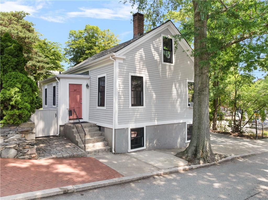 37 Arnold Street Property Photo 1