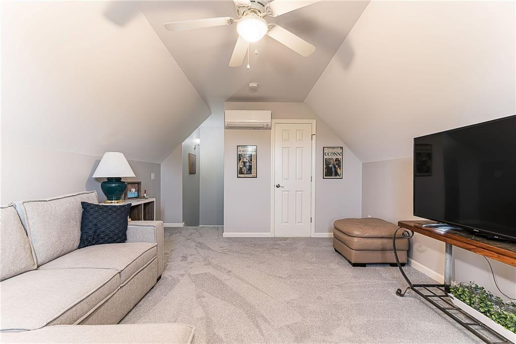 11 Kendall Court Property Photo 30