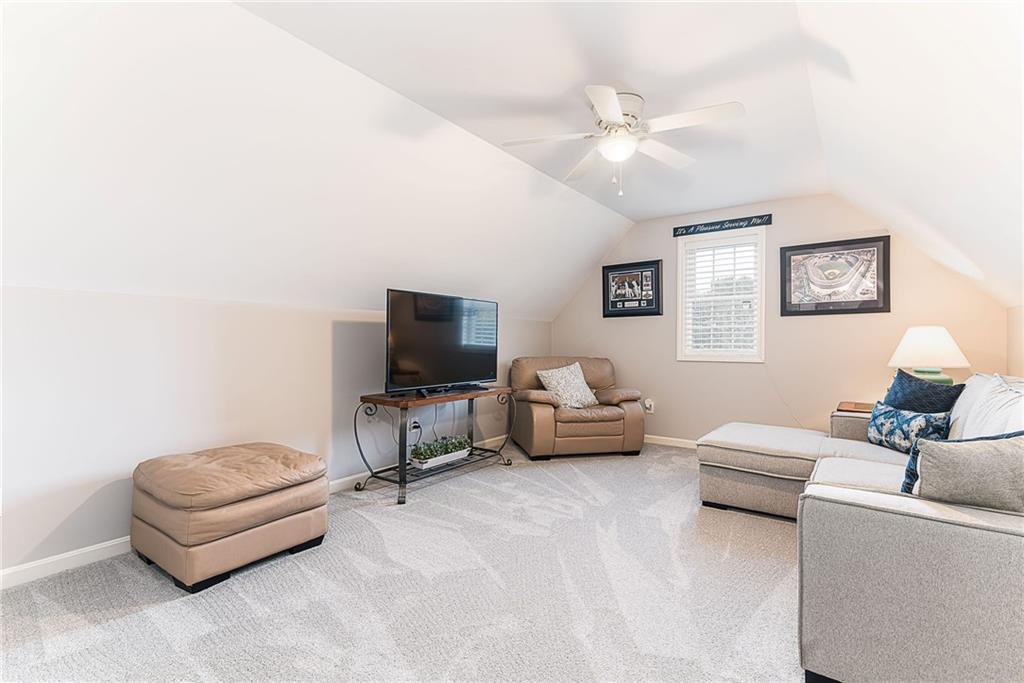 11 Kendall Court Property Photo 31