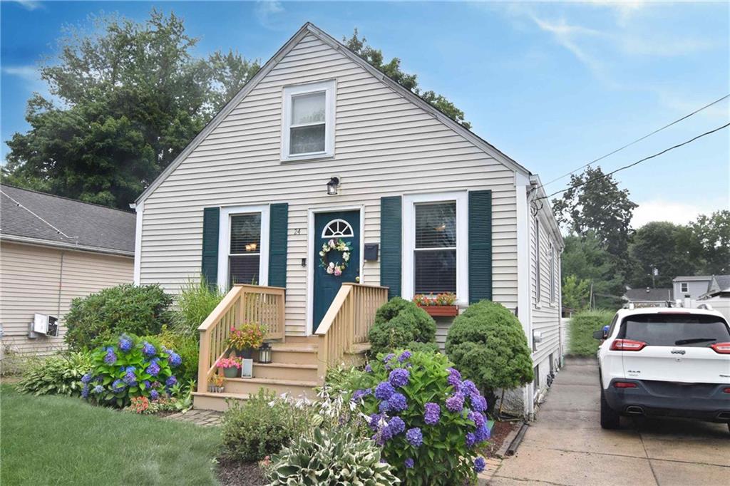 24 BROOKSIDE Avenue Property Photo 1
