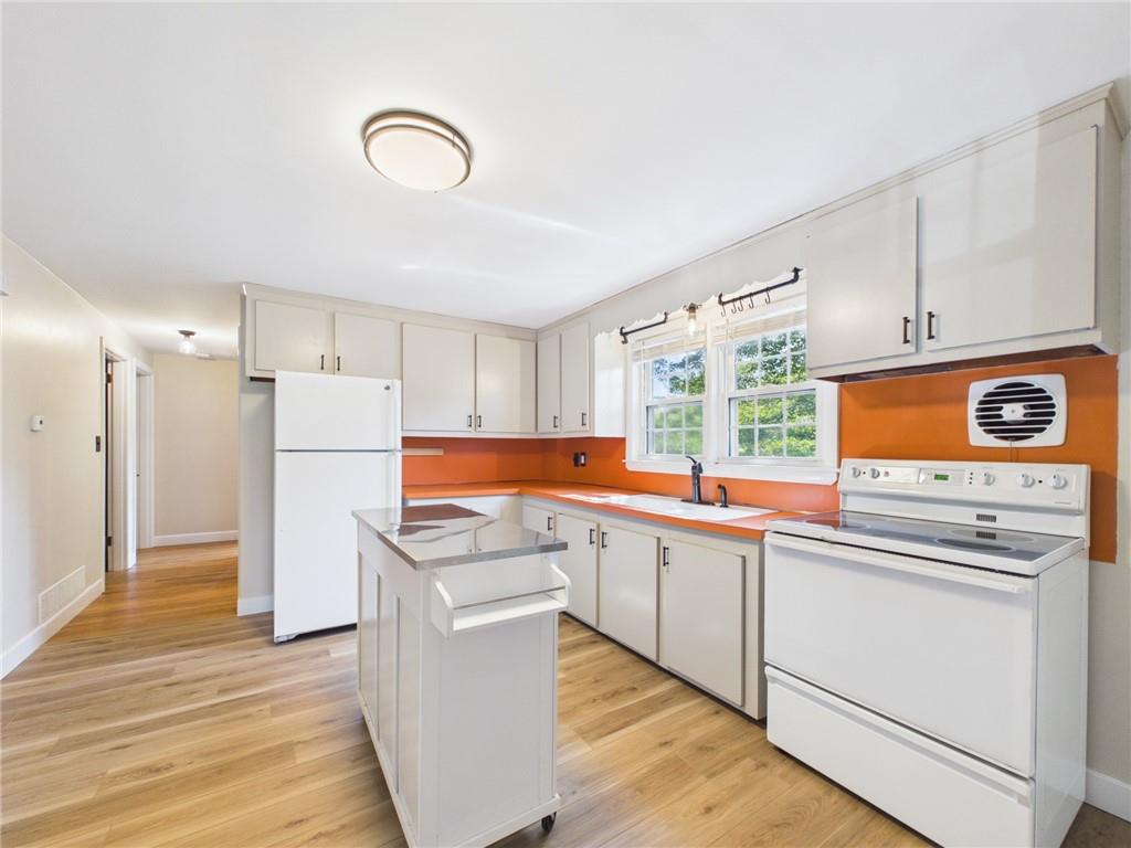66 Shand Avenue Property Photo 11