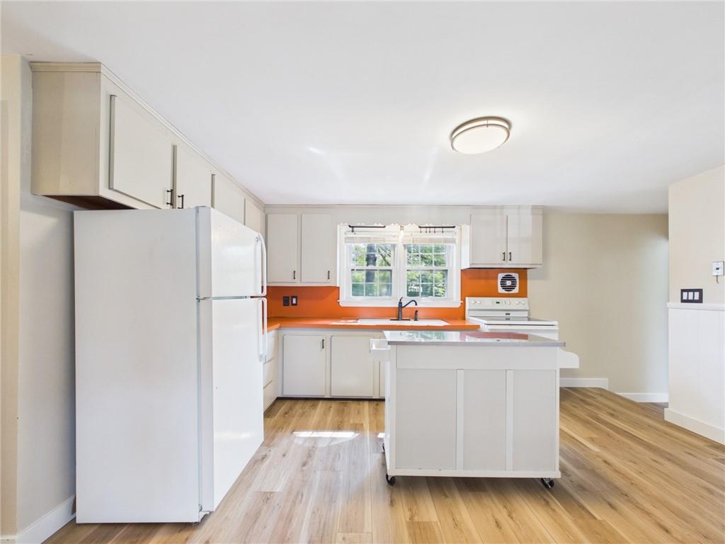 66 Shand Avenue Property Photo 14