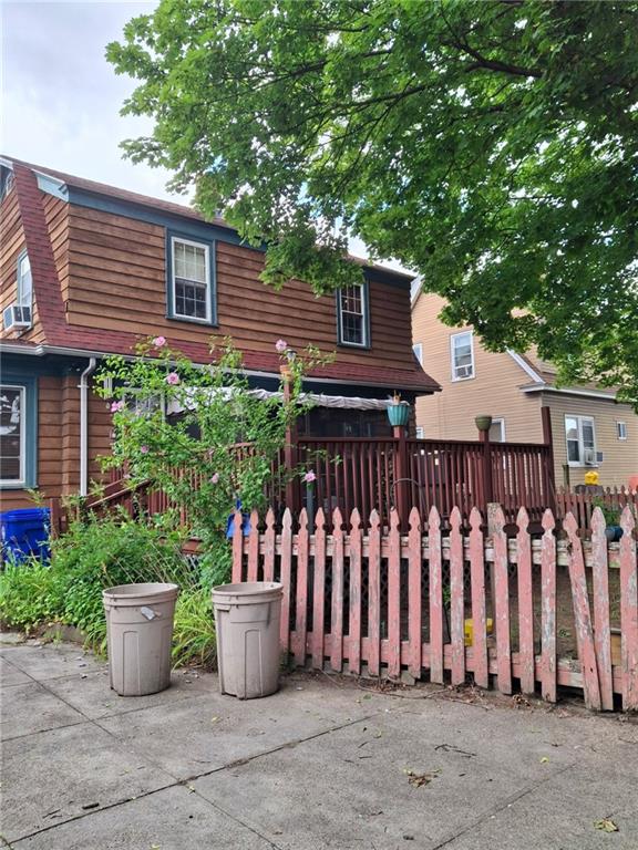 88 Warrington Street Property Photo 10