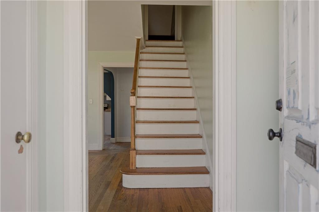 26 West Lawn Avenue Property Photo 3