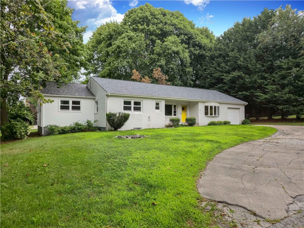 278 Green End Avenue Property Photo 1