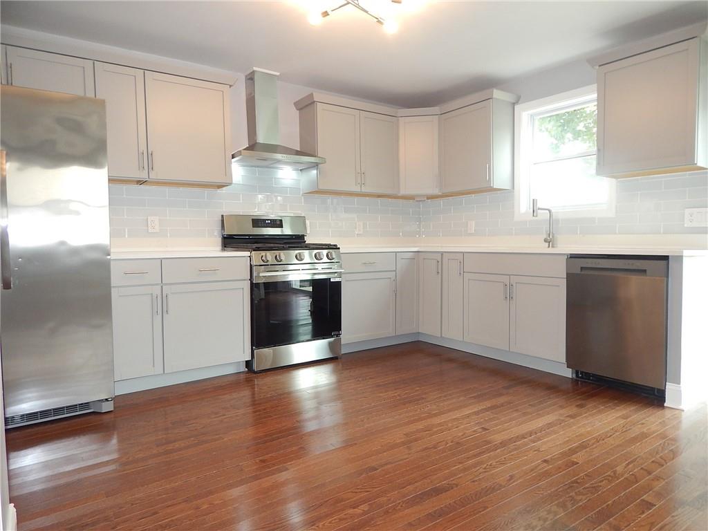 52 Hillwood Street Property Photo 1