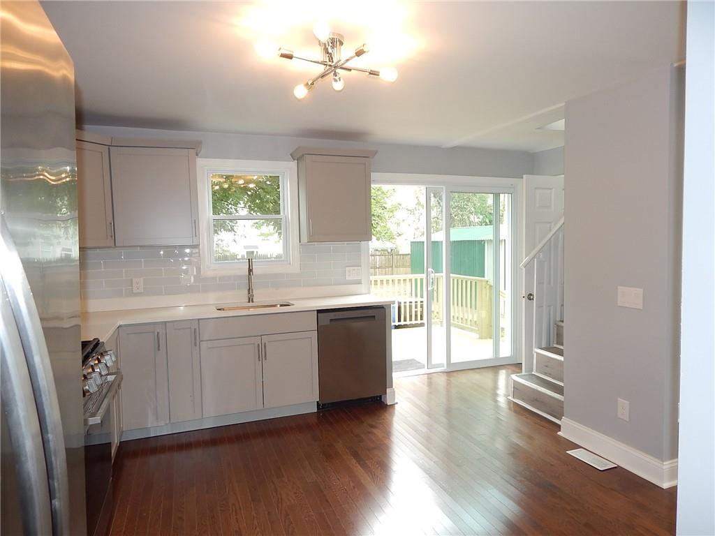 52 Hillwood Street Property Photo 4