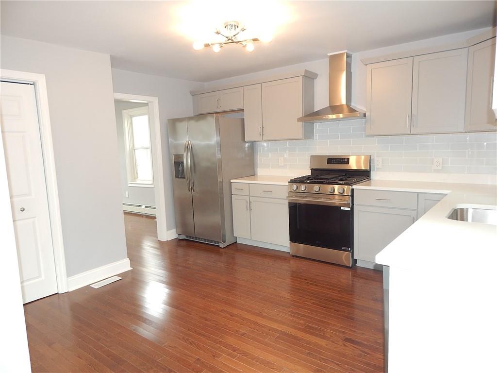 52 Hillwood Street Property Photo 6