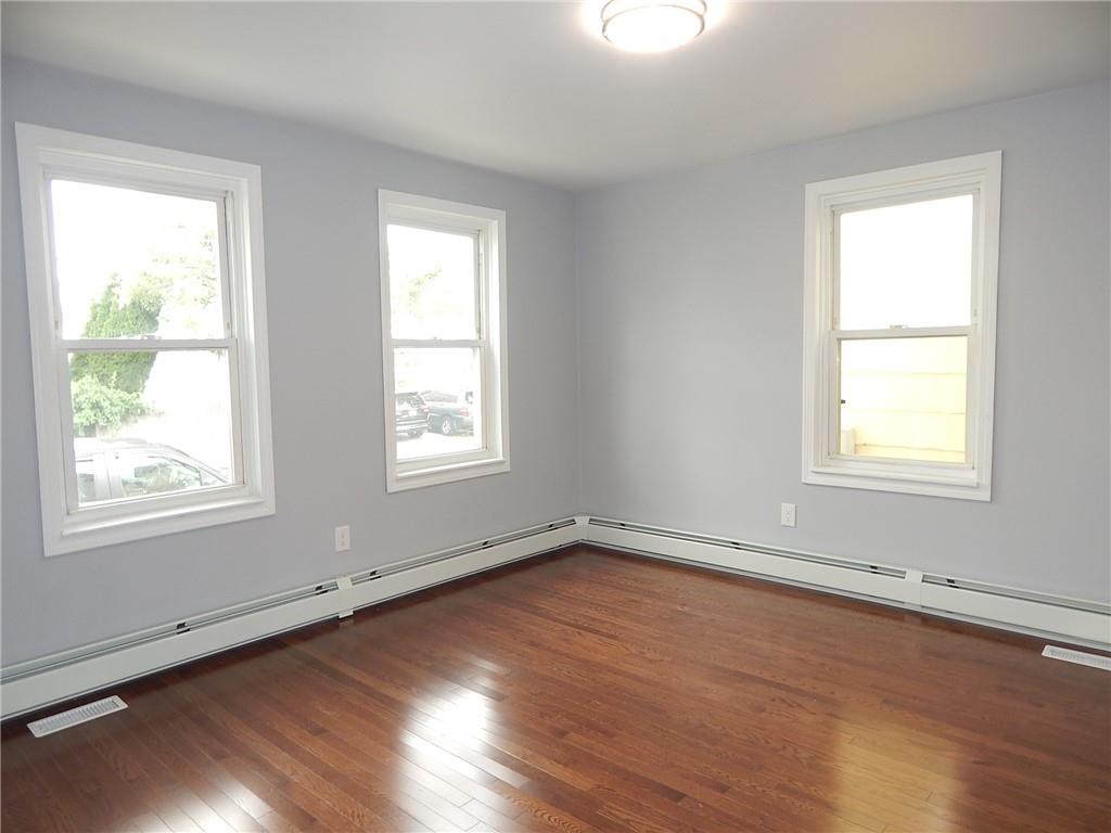 52 Hillwood Street Property Photo 12