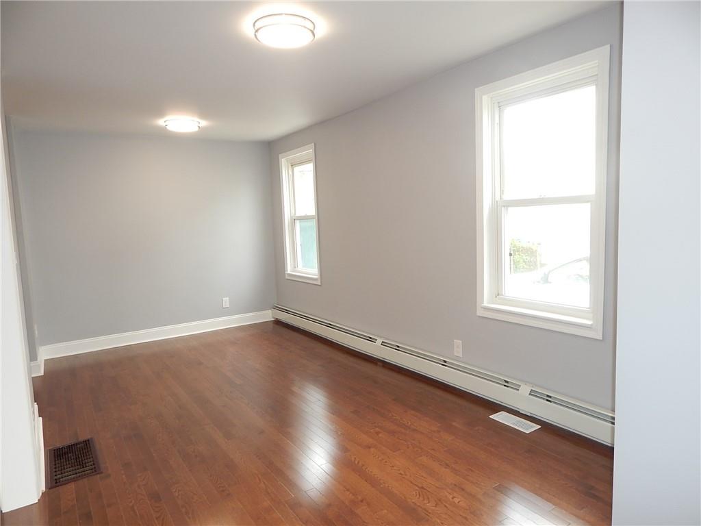 52 Hillwood Street Property Photo 13