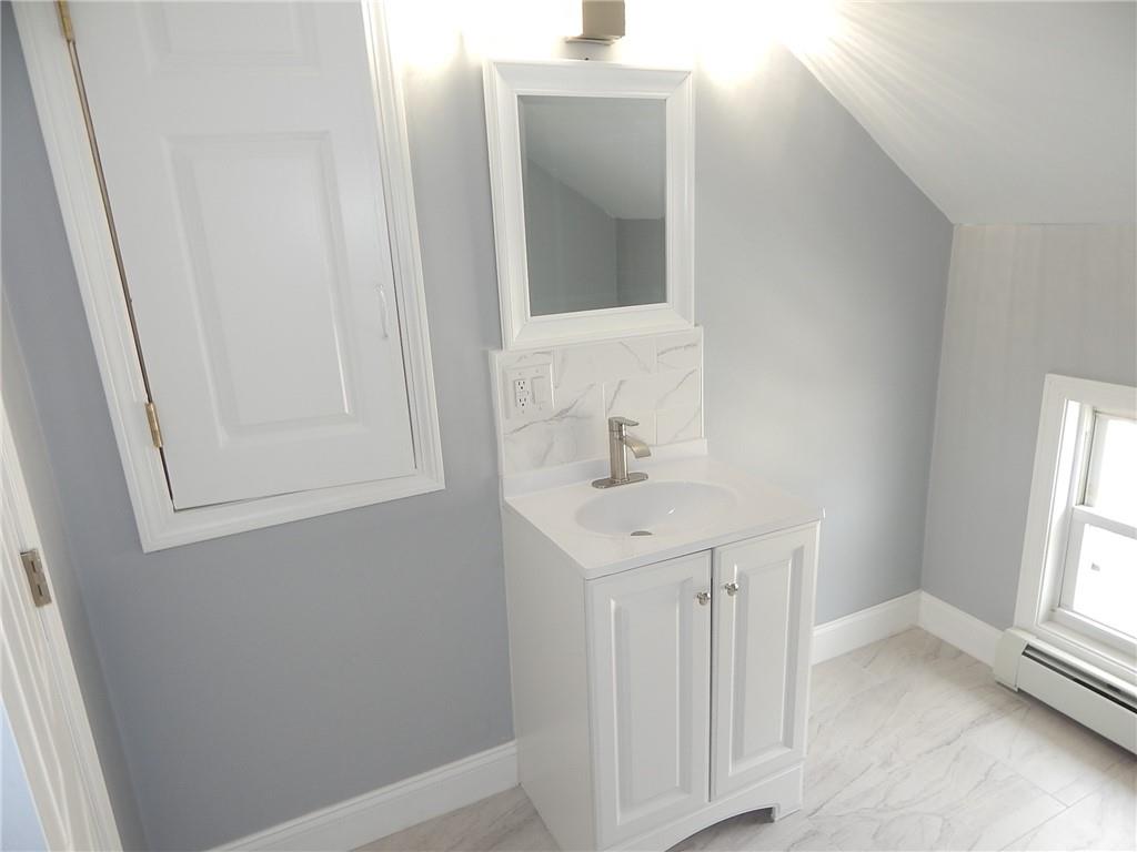 52 Hillwood Street Property Photo 24