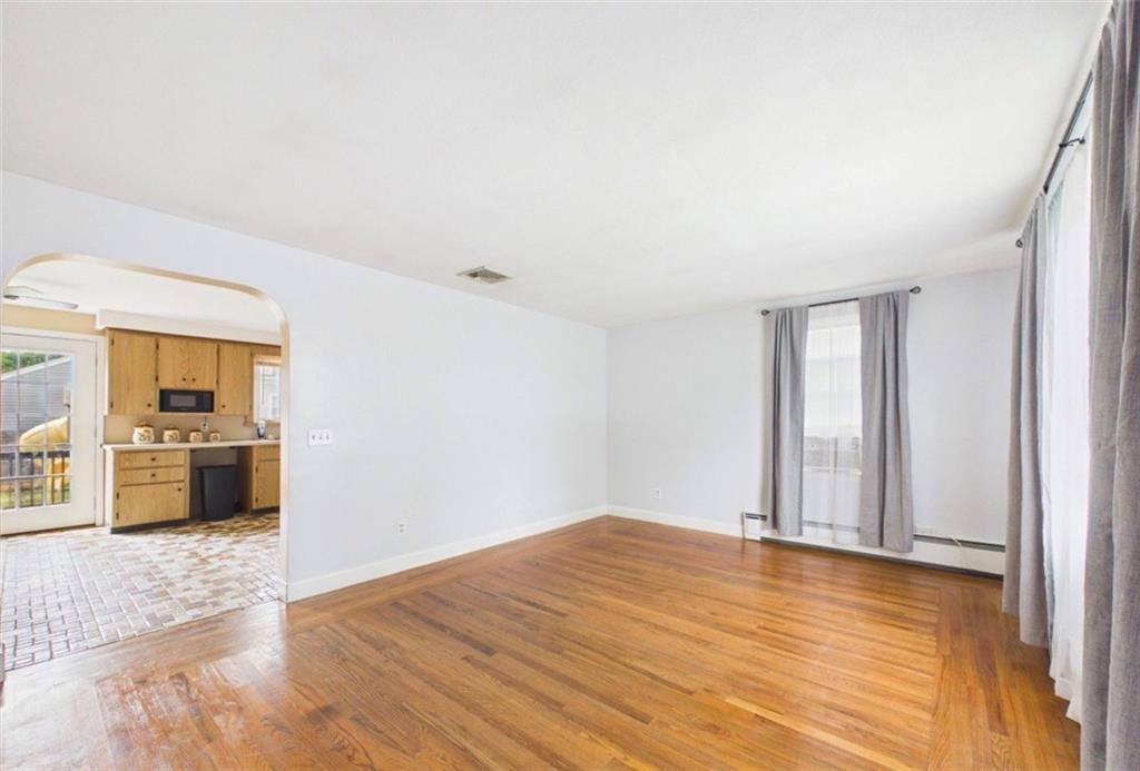 89 Sharon Street Property Photo 12