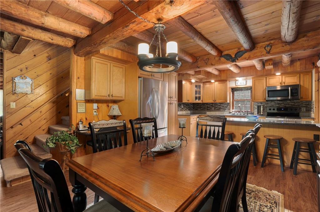 572 Green Hill Beach Road Property Photo 16