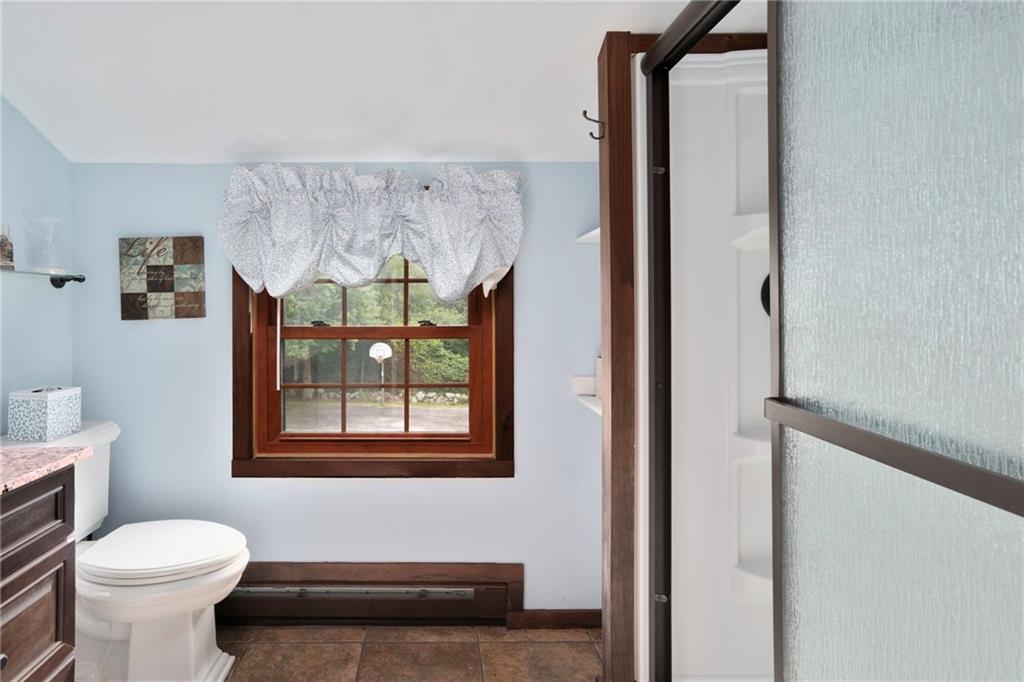 572 Green Hill Beach Road Property Photo 32