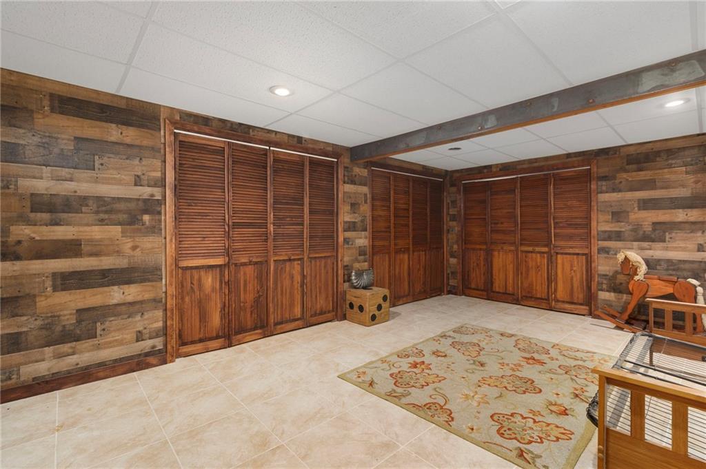 572 Green Hill Beach Road Property Photo 40