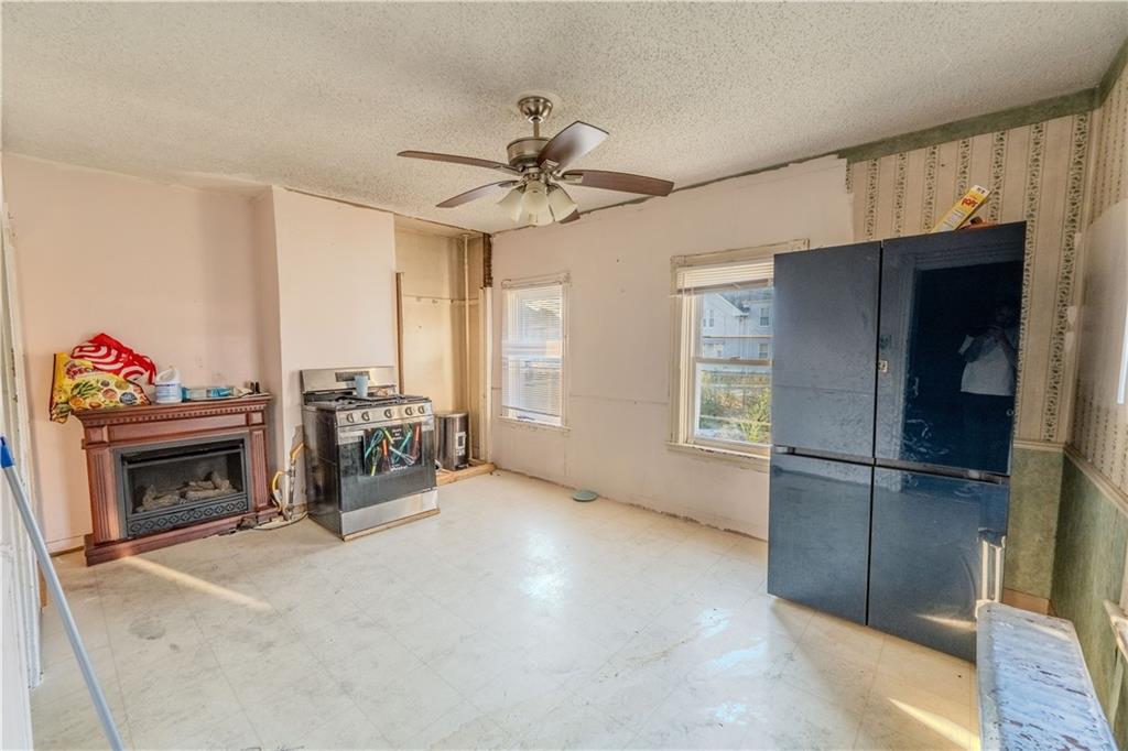 117 Gray Street Property Photo 5