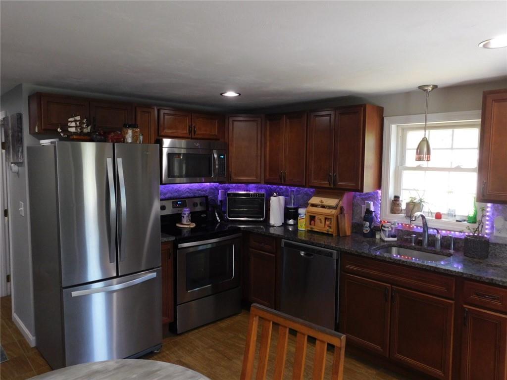 8 C Kingstown Road Property Photo 4