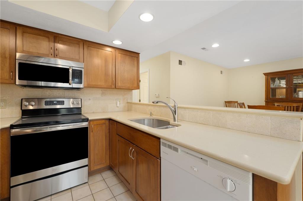 95 Nipmuc Trail Unit B Property Photo 6